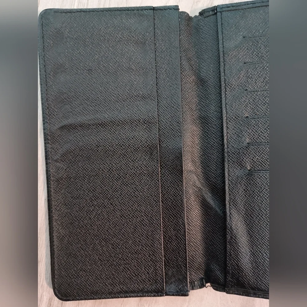 Louis Vuitton Epi Black Long Bifold Wallet/ check book